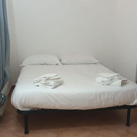 Casa N 2 Con Parcheggio Privato E Colonnina Ricarica Apartment ลีวอร์โน ภายนอก รูปภาพ