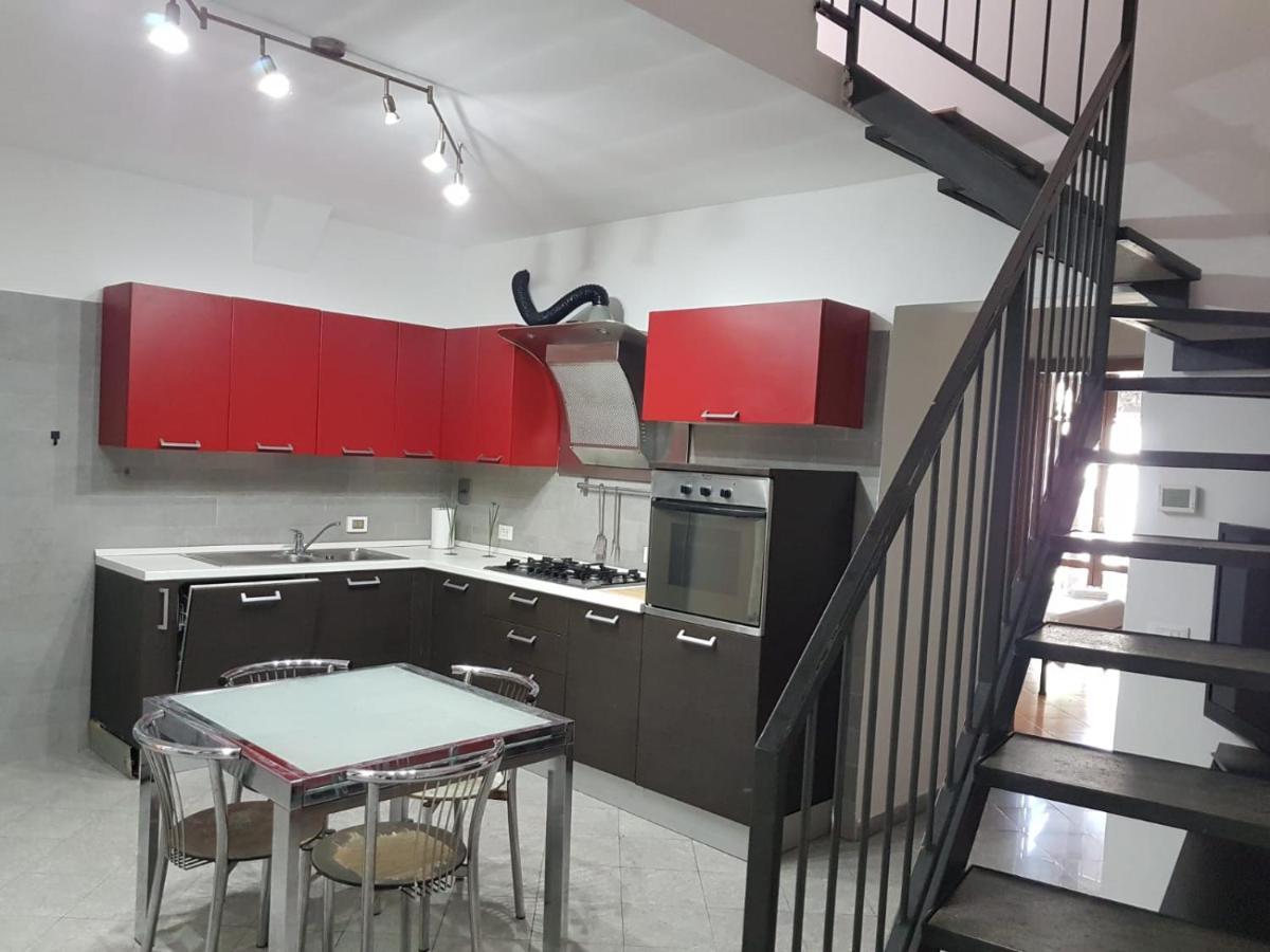 Casa N 2 Con Parcheggio Privato E Colonnina Ricarica Apartment ลีวอร์โน ภายนอก รูปภาพ