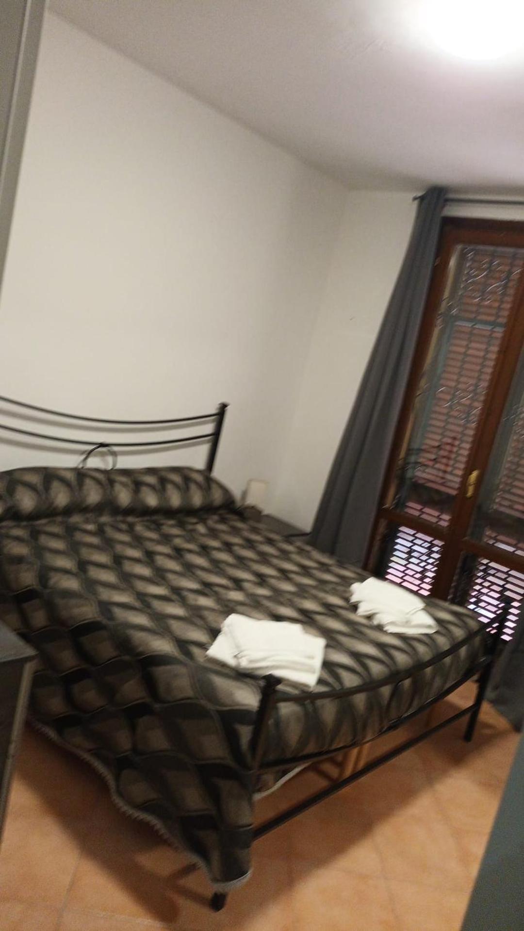 Casa N 2 Con Parcheggio Privato E Colonnina Ricarica Apartment ลีวอร์โน ภายนอก รูปภาพ